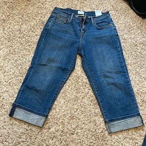 Levi 505 Capris